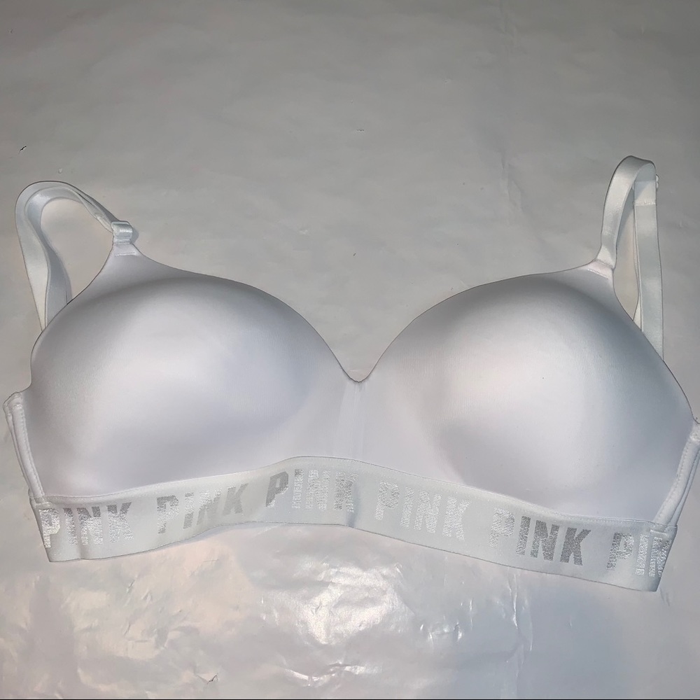 VS Pink bra